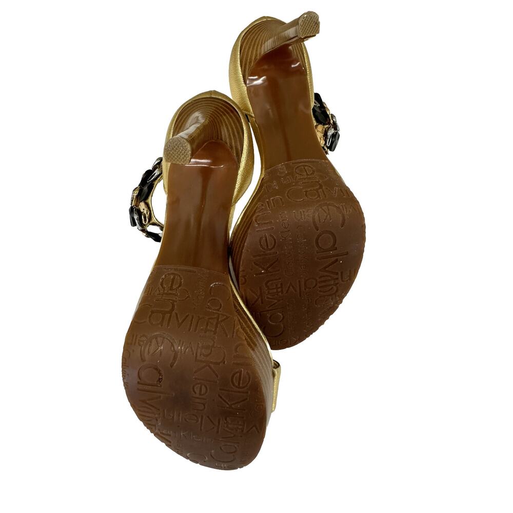 Calvin‎ Klein Good Jeweled Heels Womens Size 6 and Half Zip Close - Picture 4 of 10